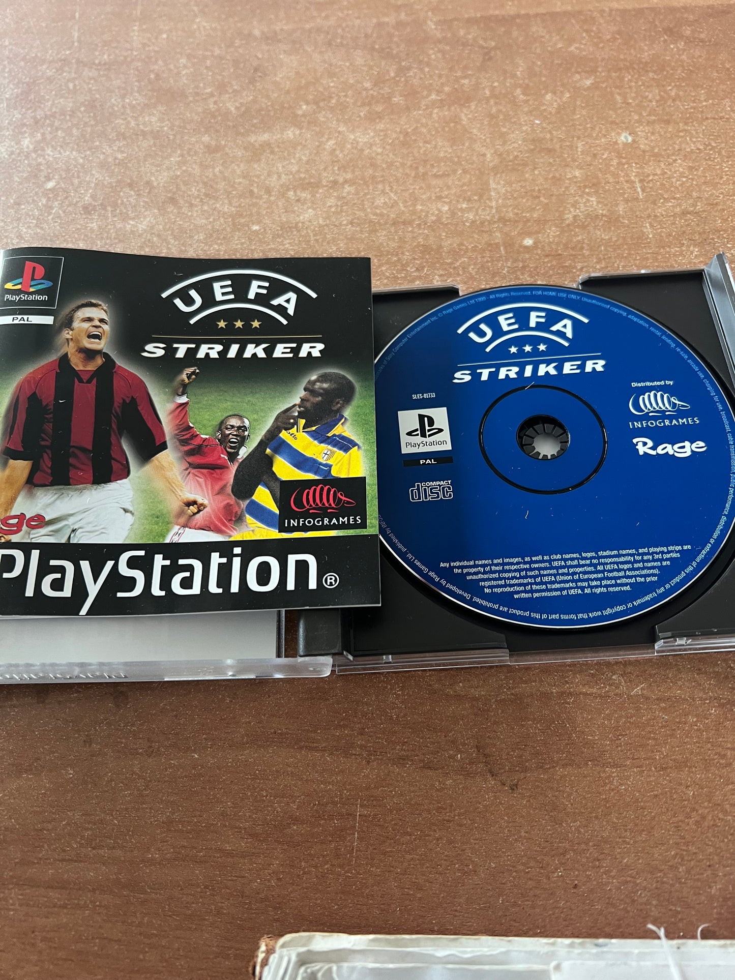VIDEO GIOCO UEFA STRIKER