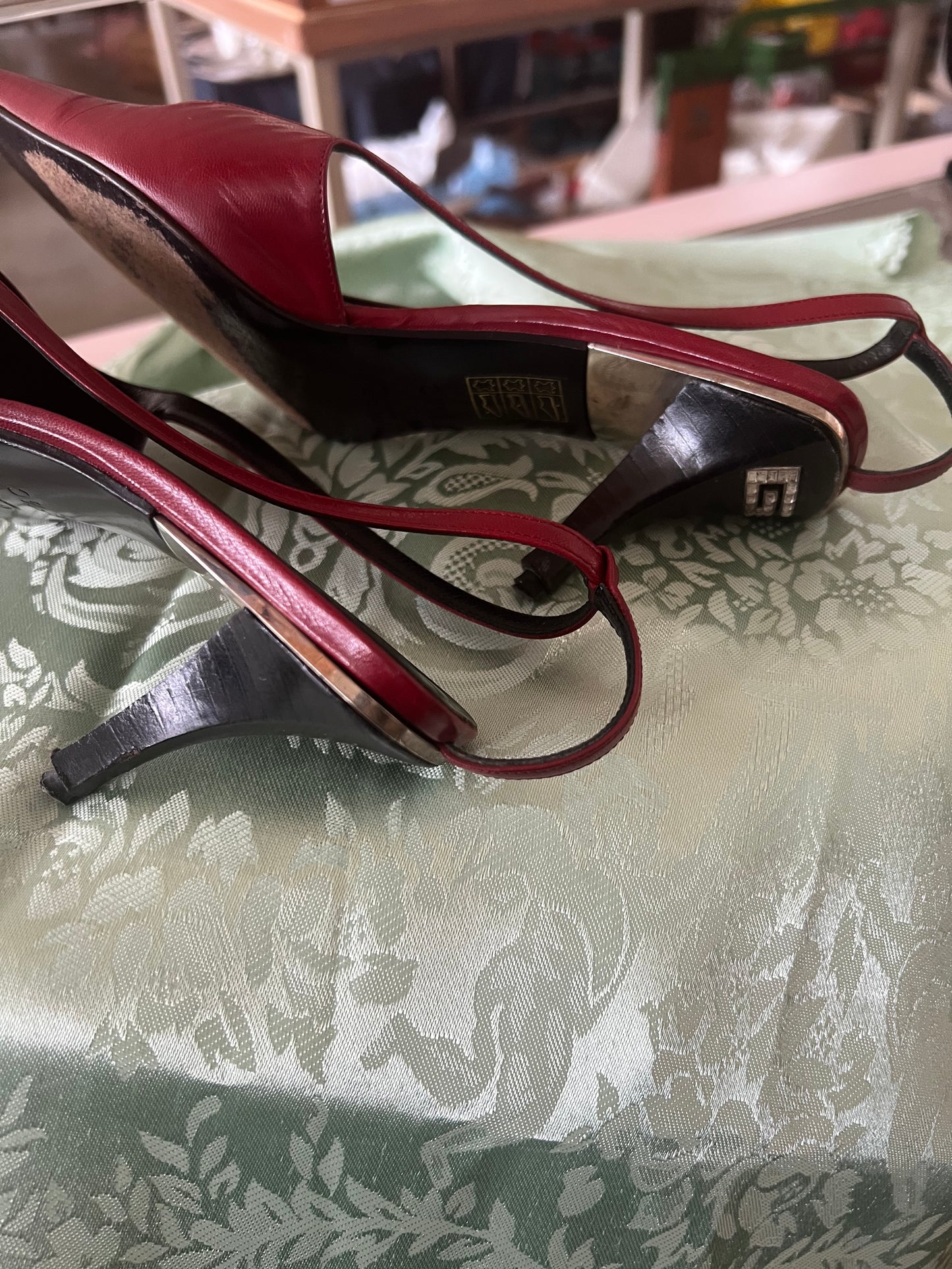 SANDALI GUCCI