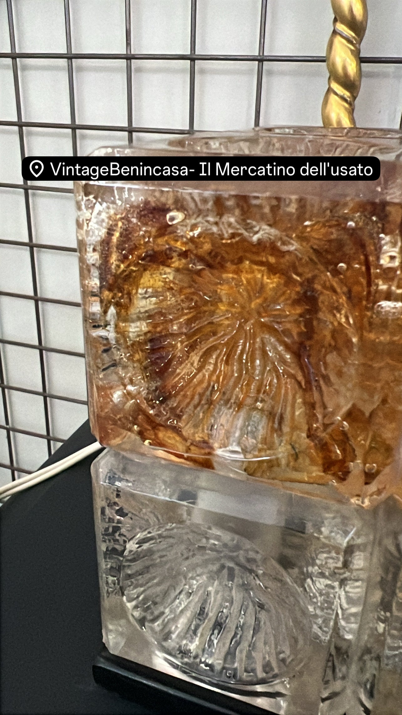 LAMPADA POLIARTE