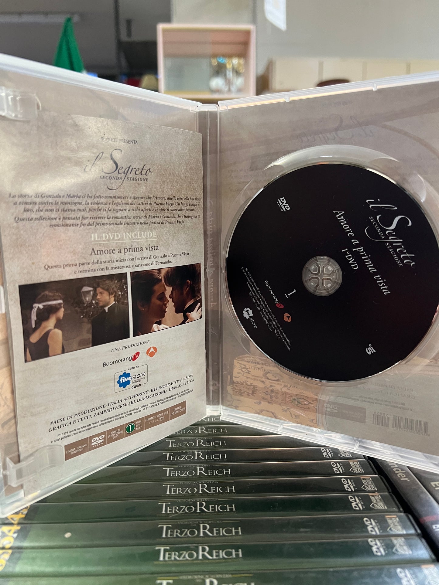 DVD