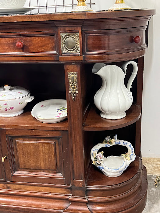 MOBILE CREDENZA